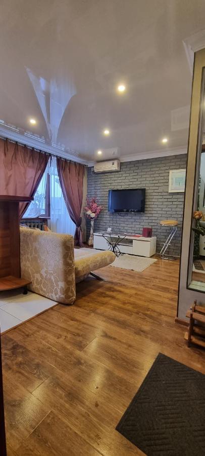 Apartment Voznesenska 25 Dnjepropetovsk Buitenkant foto